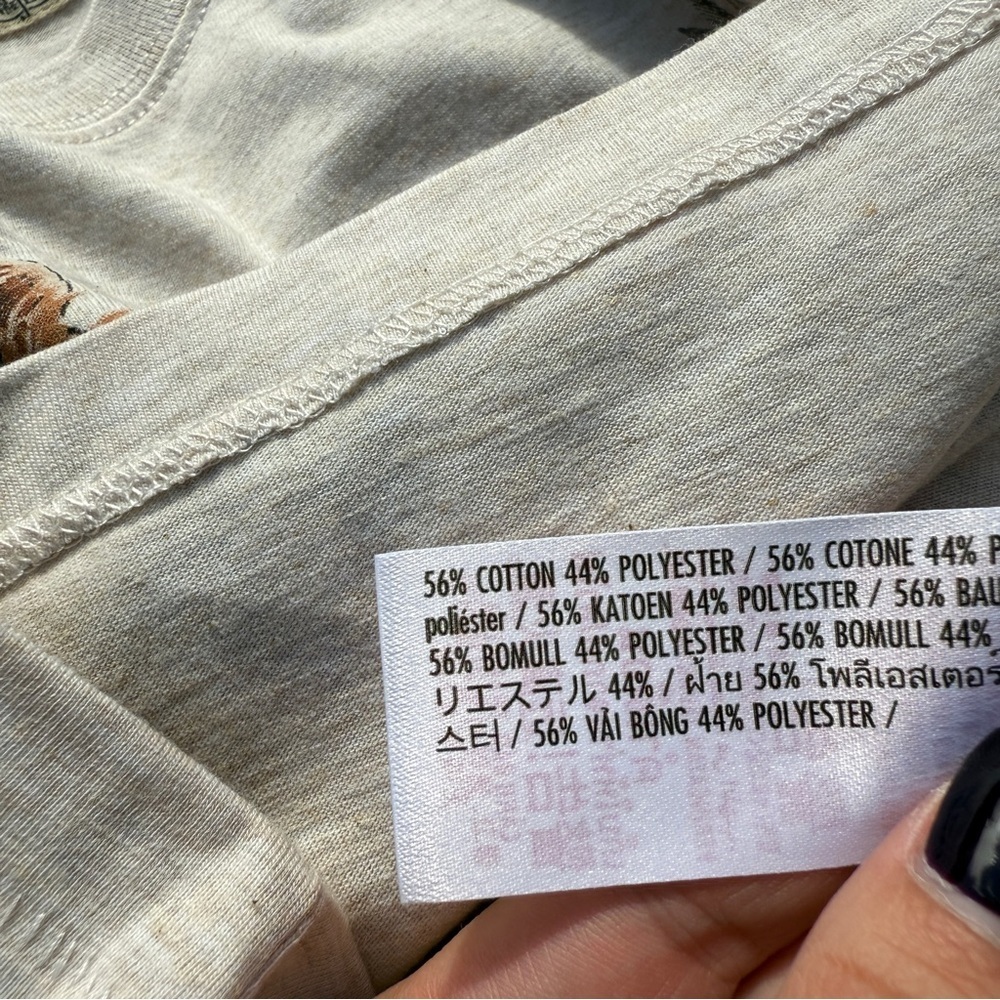 Star Wars Ewok Kids Tee NWT Size 5/6 Return of the Jedi 40th Anniversary Disney - Picture 8 of 8